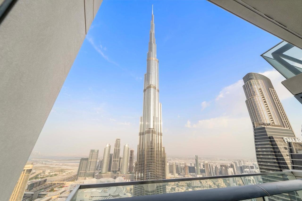 First Class 3Br With Full Burj Khalifa And Fountain View Dubai Exterior foto